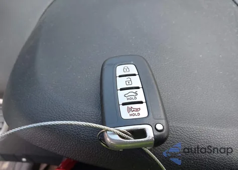 2012 Hyundai Elantra Limited z USA, uszkodzony, nr VIN 5NPDH4AE2CH090352